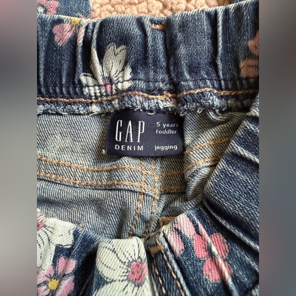 GAP Kids Toddler Floral Print Pull-on Jeggings - size 5T - Picture 3 of 4